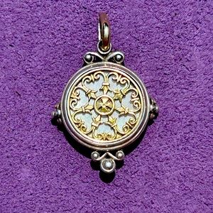 Konstantino Mother of Pearl Pendant